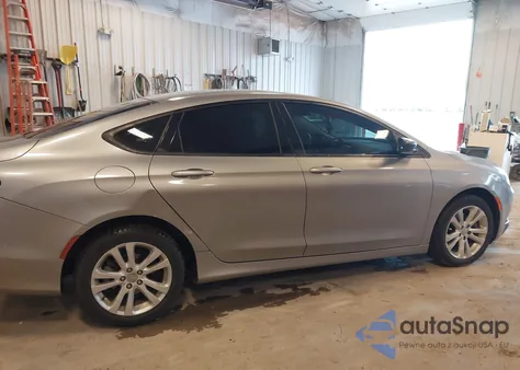 2015 Chrysler 200 Limited из США, поврежденный, VIN 1C3CCCABXFN722873